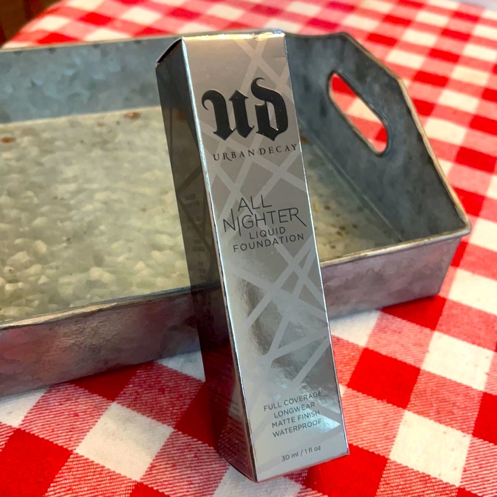 Urban Decay All Nighter Foundation Brand New